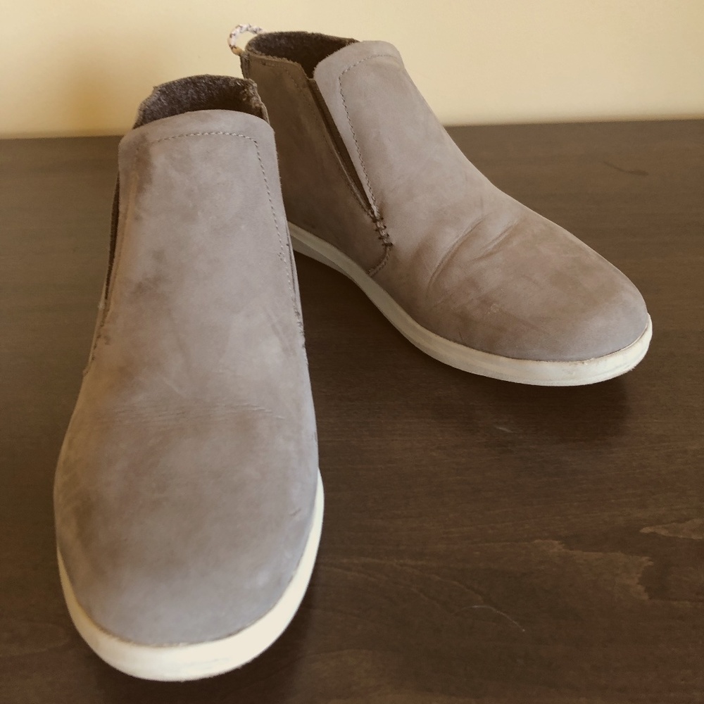 OluKai Hawai'iloa Manu Hope Boot